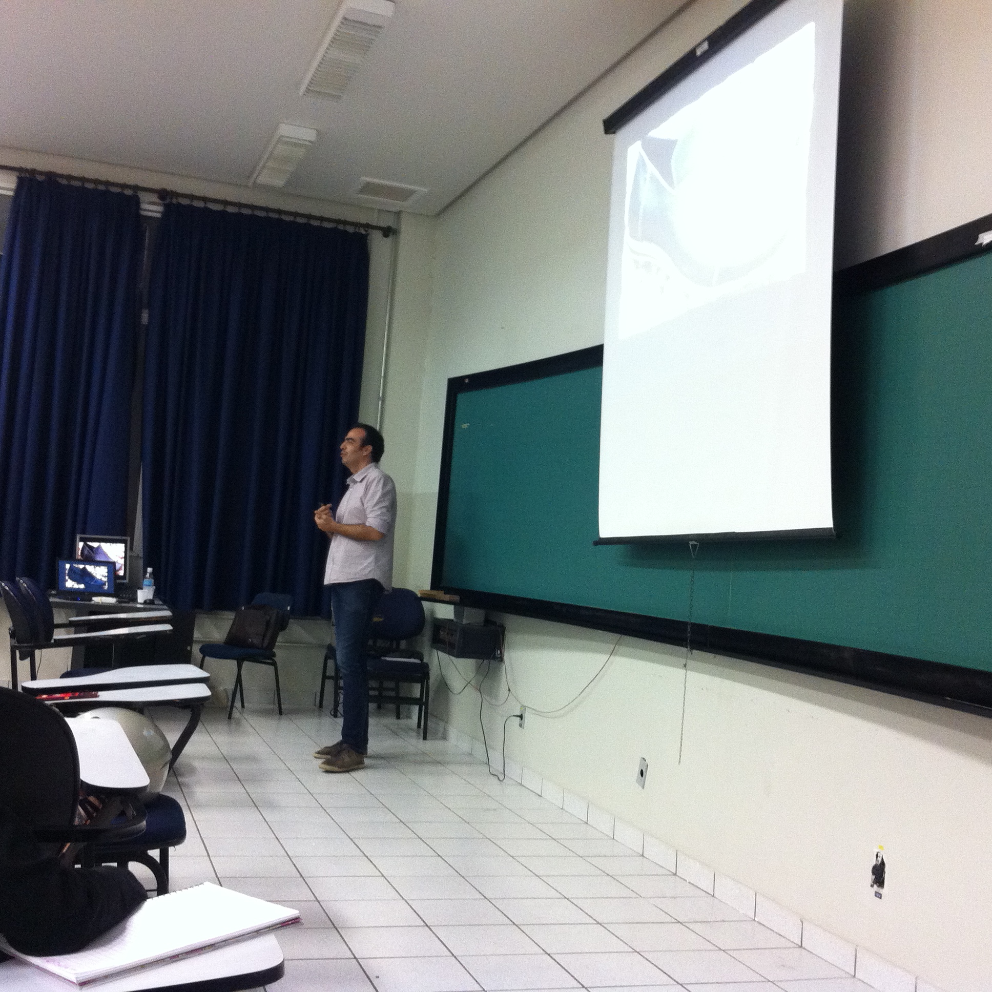 Curso de Publicidade e Propaganda promoveu palestra sobre o mercado e o cotidiano de agência francana