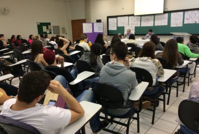 Estudantes de Medicina participam de encontro com gestores da Saúde