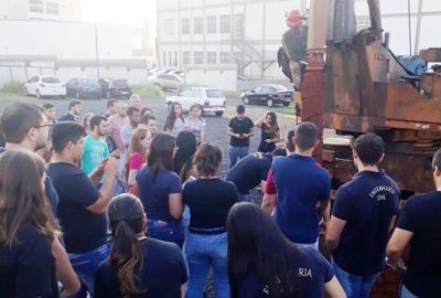 Estudantes de Engenharia Civil do Uni-FACEF têm aula prática de sondagem