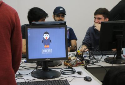 Estudantes de Sistemas de Informação do Uni-FACEF exploram Laboratório de Internet das Coisas (IoT)