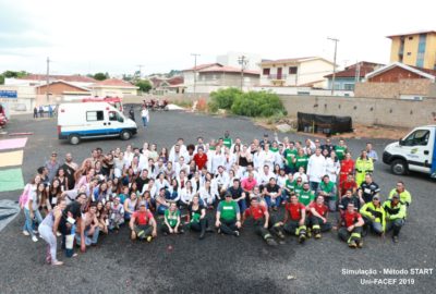 Uni-FACEF organiza simulação de pré-atendimento em acidente com múltiplas vítimas