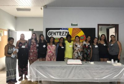 Estudantes e docentes da IESC Uni-FACEF finalizam atividades com gestantes do Jardim Luiza