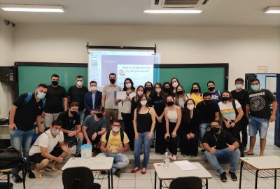 Estudantes de Engenharia de Produção participam de palestra com demand planner de multinacional