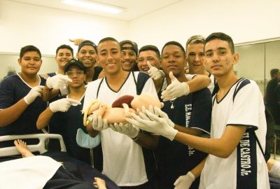 Uni-FACEF recebe estudantes de São José da Bela Vista