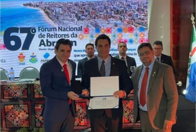 Professor José Alfredo de Pádua Guerra é homenageado pela ABRUEM