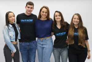 Estudantes do Uni-FACEF avançam no Desafio Jovem Empreendedor