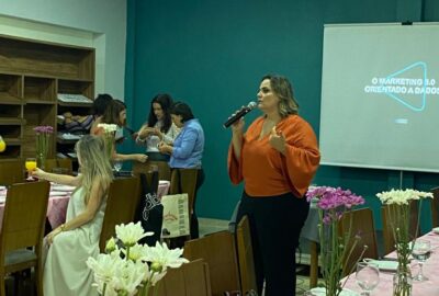 Professora do UniFACEF faz palestras em eventos empresariais voltados para a mulher