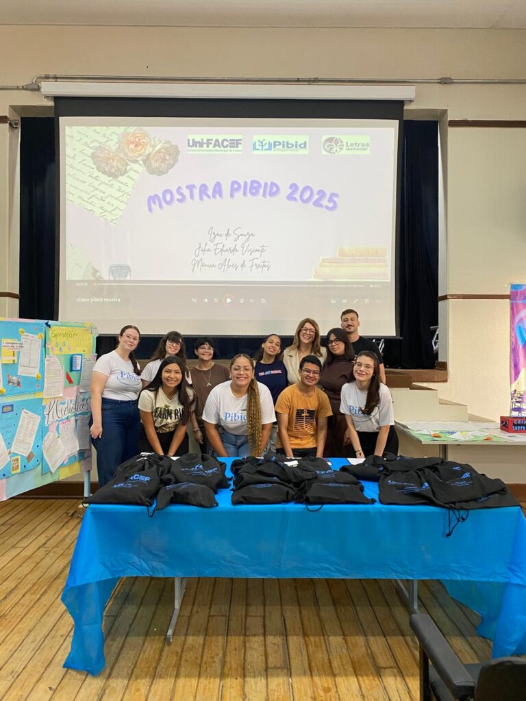 Cursos de Letras e Matemática, do UniFACEF, realizam mostra “Pibidiáticos”, em escola de Franca