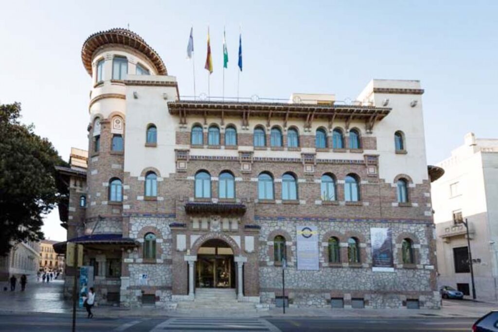 Universidad de Málaga está recebendo candidaturas de estudantes do UniFACEF