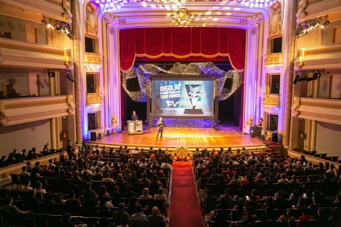 Criatividade do UniFACEF ganha palco mais uma vez: estudantes de Publicidade e Propaganda são finalistas no FestVideo 2026