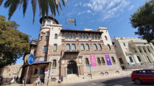 A Universidad de Málaga (UMA) está com inscrições abertas para interessados do UniFACEF em cursar semestre letivo na Espanha